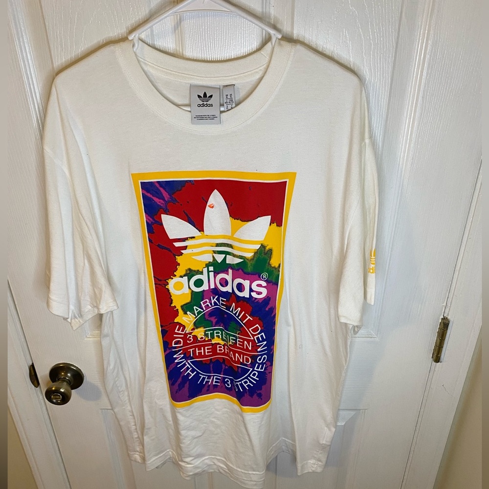 ADIDAS TSHIRT